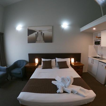 Kallangur Motel Екстер'єр фото