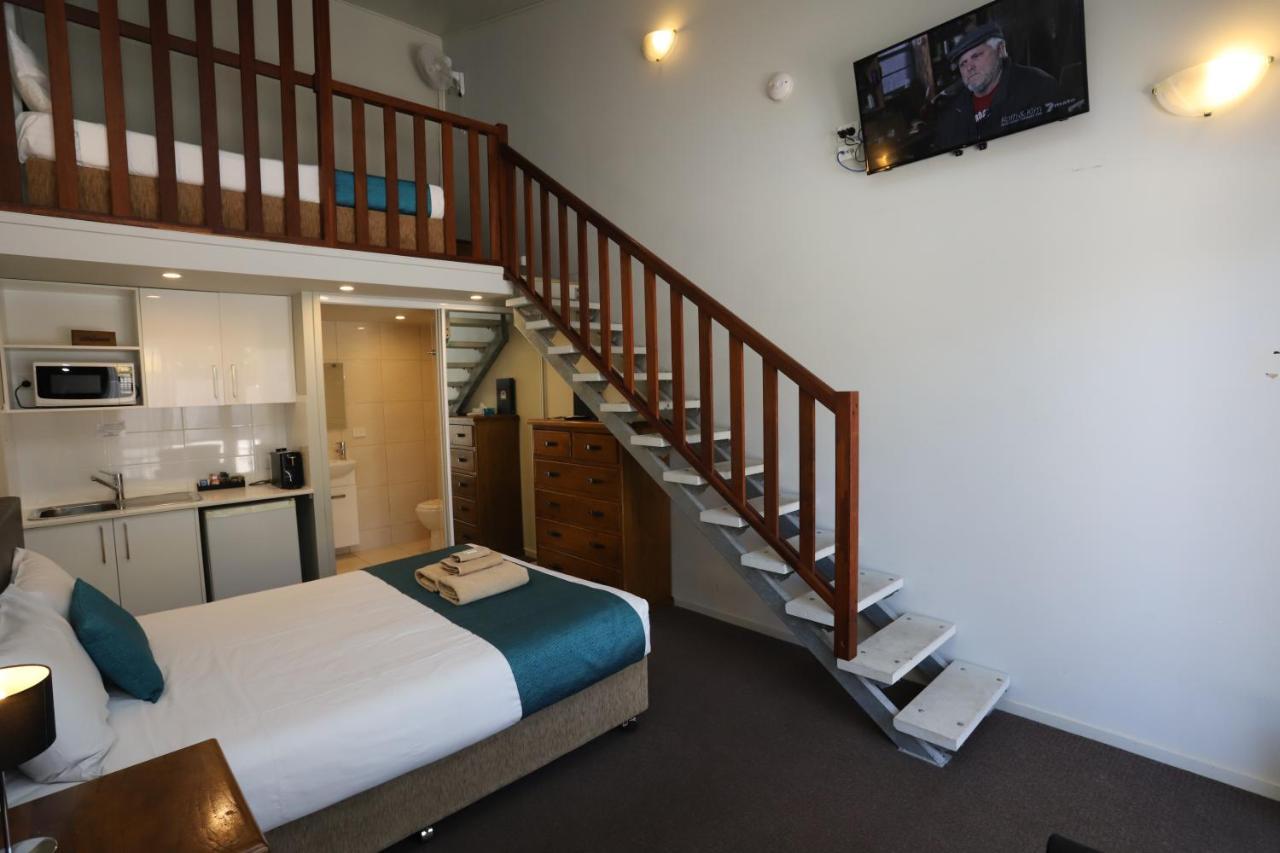 Kallangur Motel Екстер'єр фото